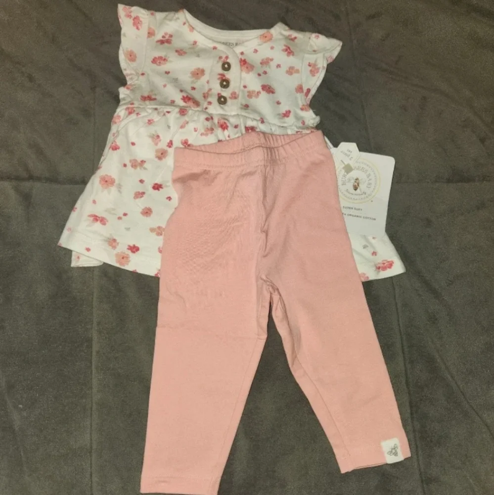 Burts Bee's‎ baby 2 piece set NWT 0-3MONTH NWT
